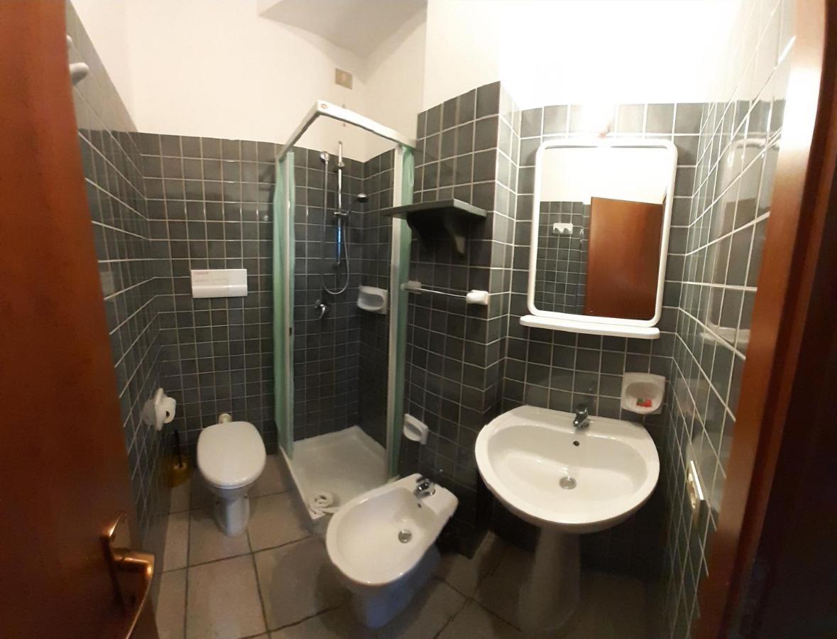 Residence Costamartino Весте Екстериор снимка