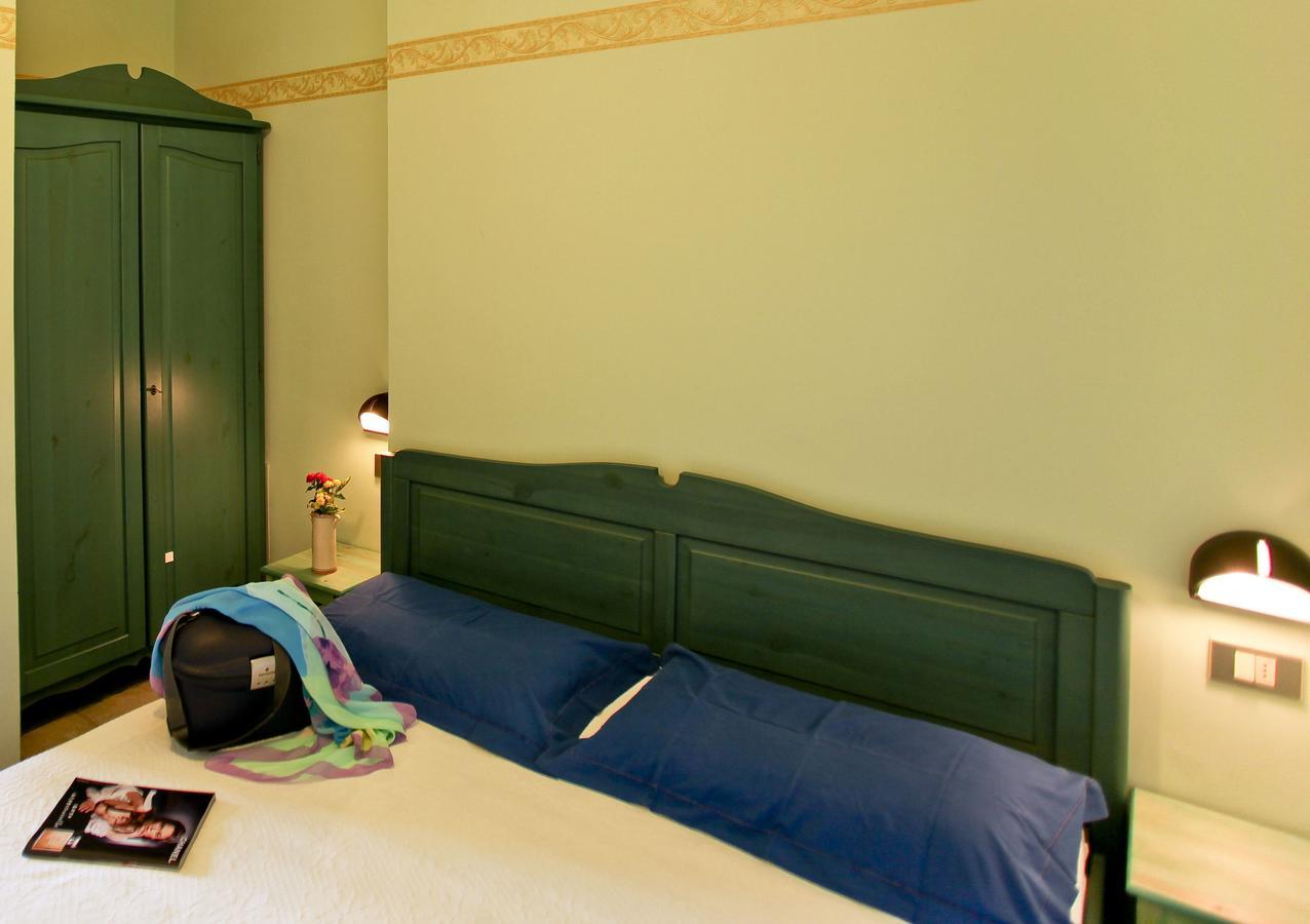 Residence Costamartino Весте Екстериор снимка