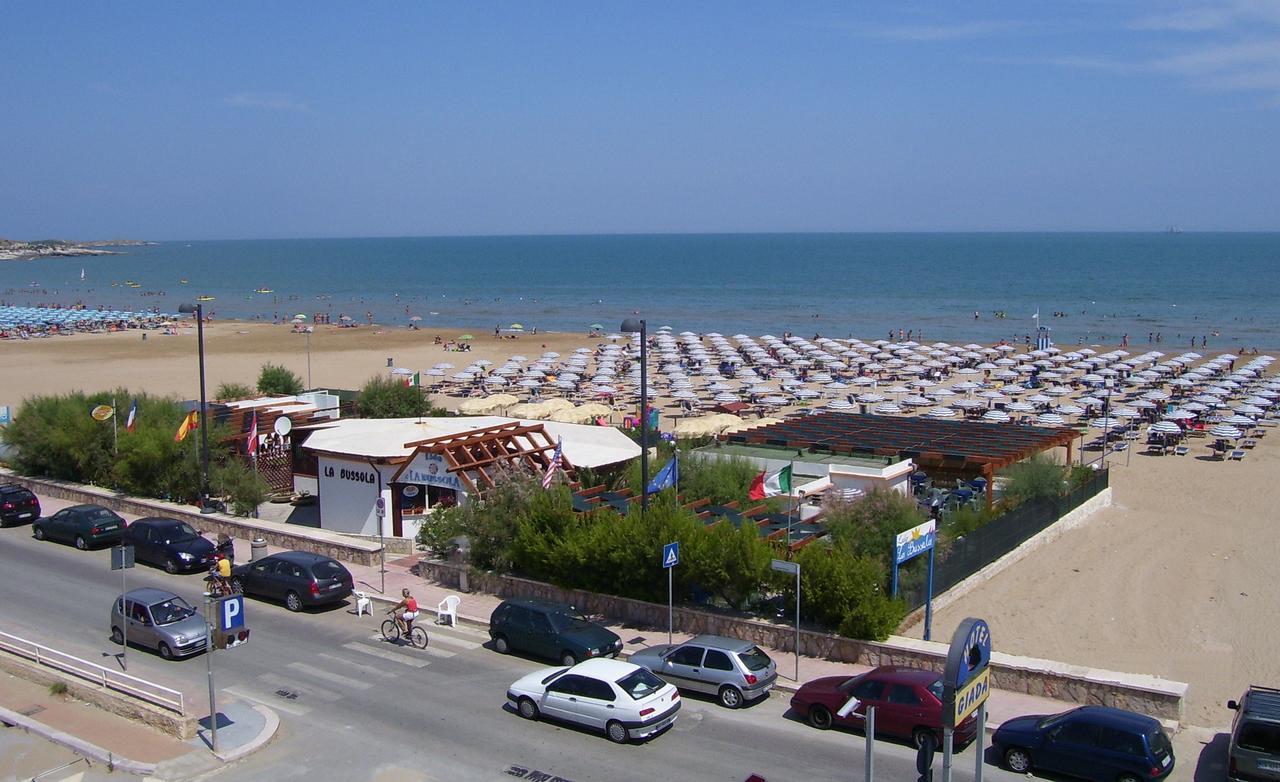 Residence Costamartino Весте Екстериор снимка