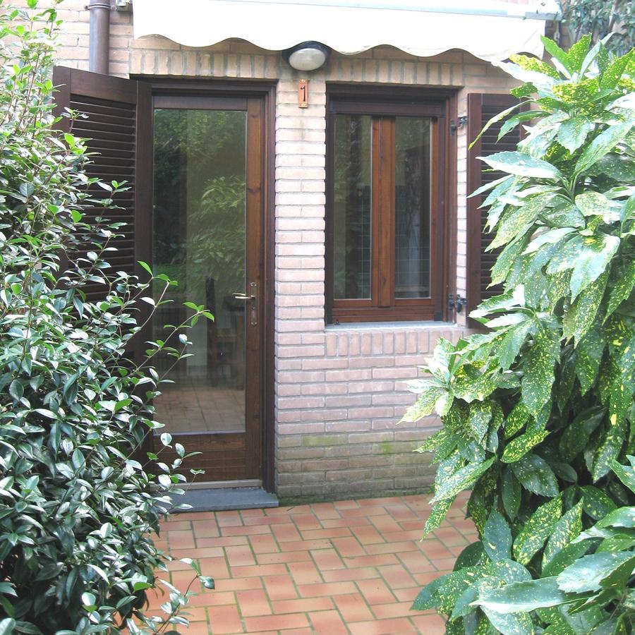 Residence Costamartino Весте Екстериор снимка