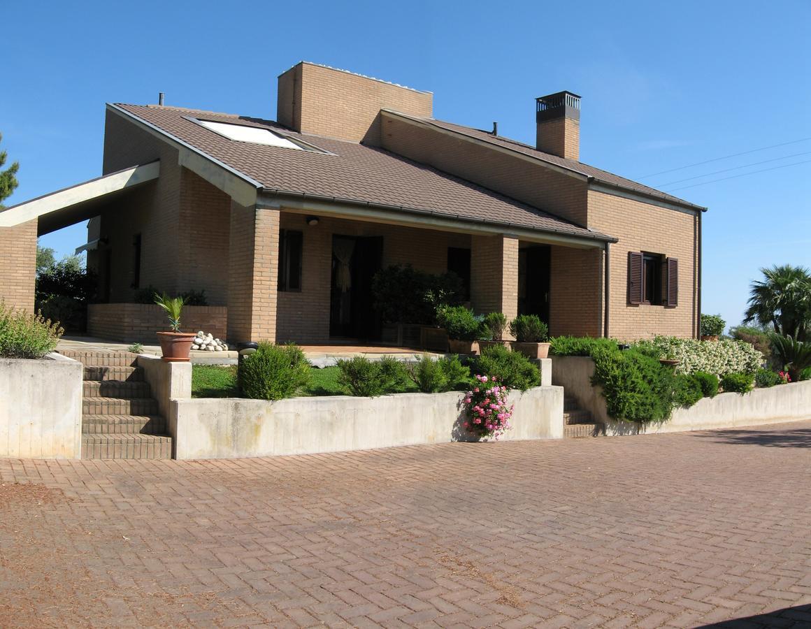 Residence Costamartino Весте Екстериор снимка